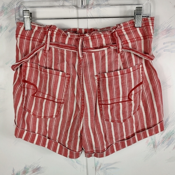 American Eagle Red Striped Linen Shorts Belted - Picture 5 of 10